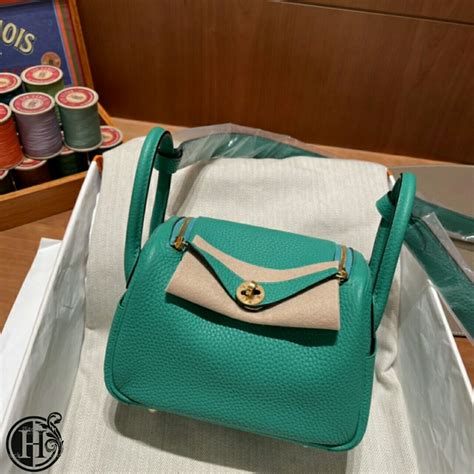 harga tas hermes selempang|selempang hermes tas.